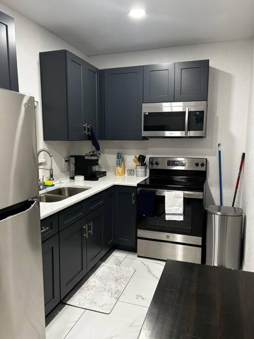 Private Studio Suite In Central Orlando With Full Kitchen Екстериор снимка